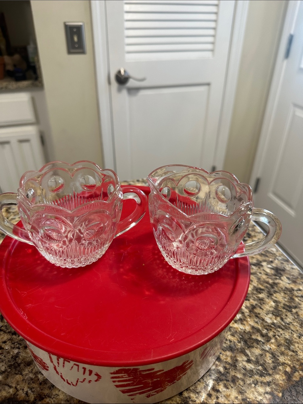 Vintage Clear Glass Creamer and Sugar Set - Elegant Pressed Glass